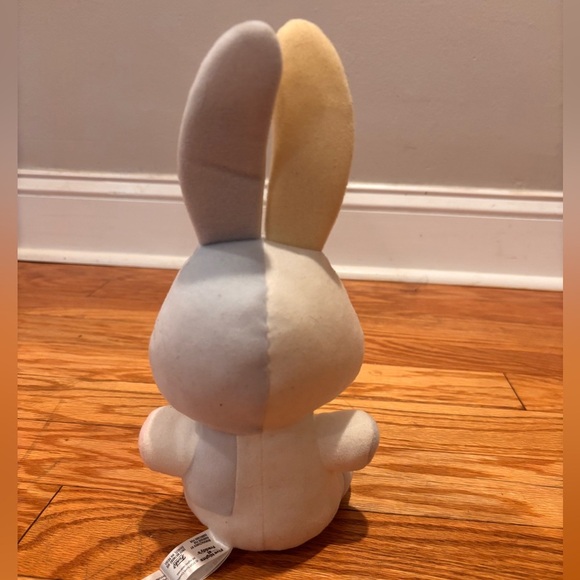 Funko Five Nights at Freddy's Security Breach Plush Vannie - Picture 2 of 4